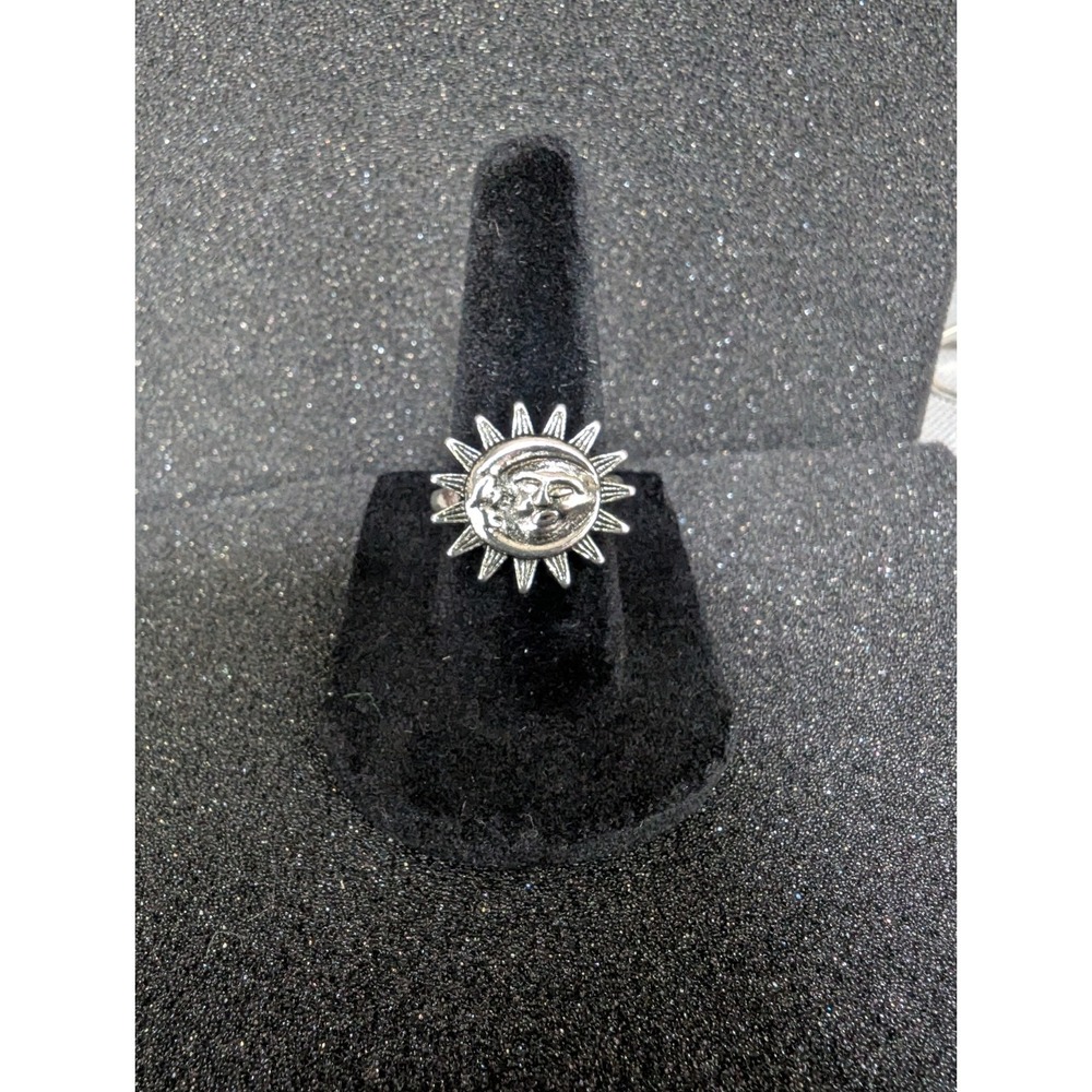 Silver Toned Moon Inside Sun Ring -‎ Size 7